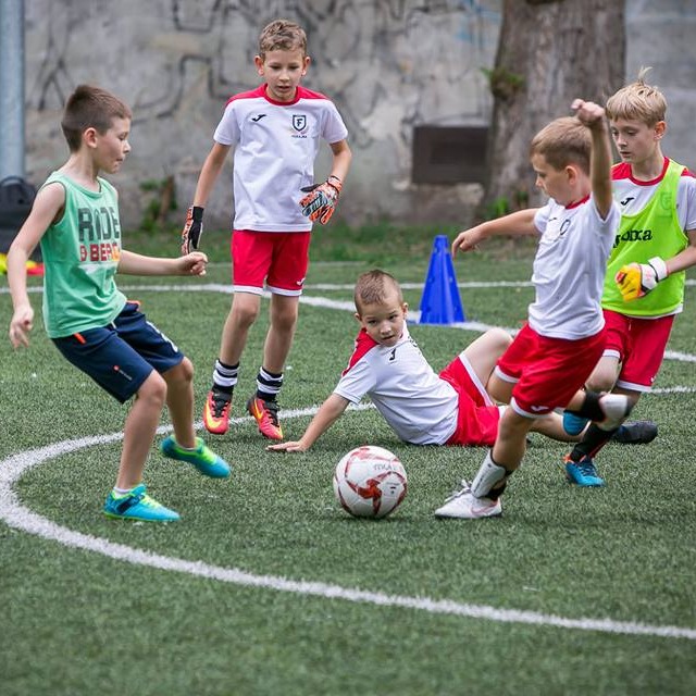 Zajęcia dla dzieci Piłka nożna rocznik 2010-2011 w Warszawie